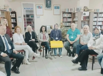 Drama teknikleri öğretmenlere anlatıldı
