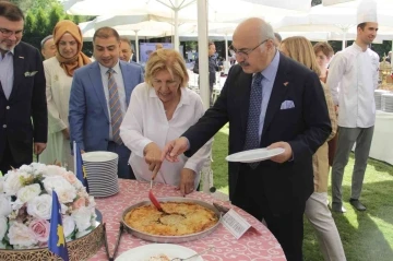 Dünya Kahvaltı Günü İzmir’in yöresel lezzetleriyle kutlandı
