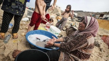 Dünya Sağlık Örgütü, Gazze'yi bekleyen riski açıkladı