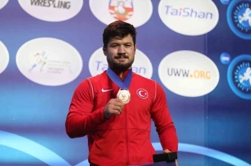 Dünya Şampiyonası’nda bir bronz da Ali Cengiz’den
