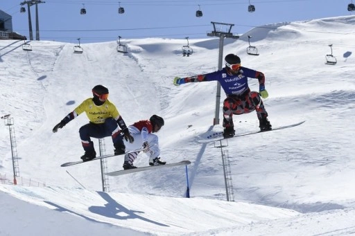 Dünya Snowboard Kupası’nda madalyalar sahiplerini buldu