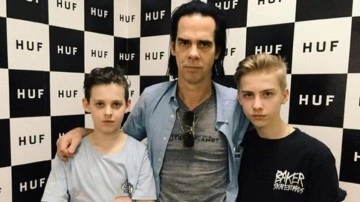 Dünyaca ünlü şarkıcı Nick Cave'in acı günü! Model oğlu Jethro hayatını kaybetti