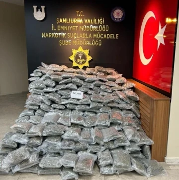 Durdurulan araçtan 177 kilo uyuşturucu çıktı
