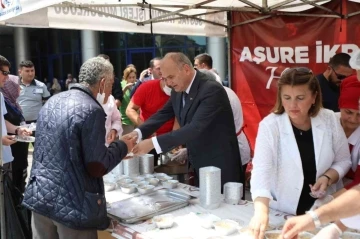 Düzce aşure ile tatlandı
