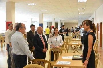 Düzce Üniversitesi aday öğrencilere tanıtılıyor
