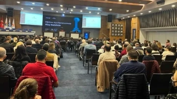 E-ticaret ve e-ihracatın profesyonelleri İZTO’da buluştu
