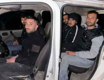 Edirne’de 23 düzensiz göçmen yakalandı
