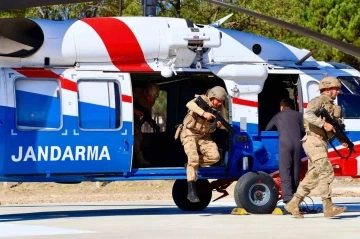 Edirne’de bir haftada bin 90 göçmen ve 25 organizatör yakalandı
