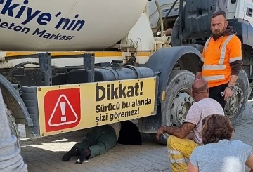 Edremit’te beton mikserinin altında kalan yaşlı adam ölümden döndü
