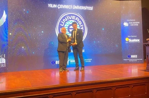 Ege Üniversitesi ’En Çevreci Üniversite’ ödülüne layık görüldü
