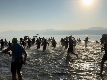 Eğirdir Triatlonu Türkiye Kupası sona erdi
