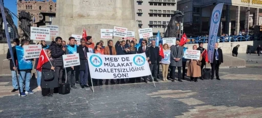 Eğitim Gücü Sen’den &quot;mülakat mağduru öğretmenler&quot; için basın açıklaması
