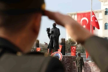 Elazığ’da Atatürk düzenlenen törenle anıldı
