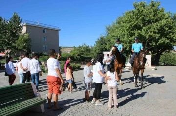 Elazığ’da ‘Atlı Jandarma Timi’ göreve başladı
