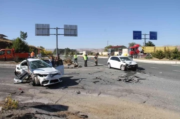 Elazığ’da feci kaza: 7 yaralı
