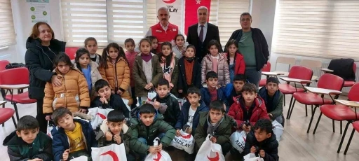 Elazığ’da ilkokul öğrencilerinden anlamlı ziyaret
