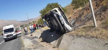 Elazığ’da otomobil yan yattı: 1 yaralı
