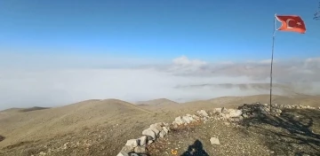 Elazığ’da sis tabakası görsel şölen sundu
