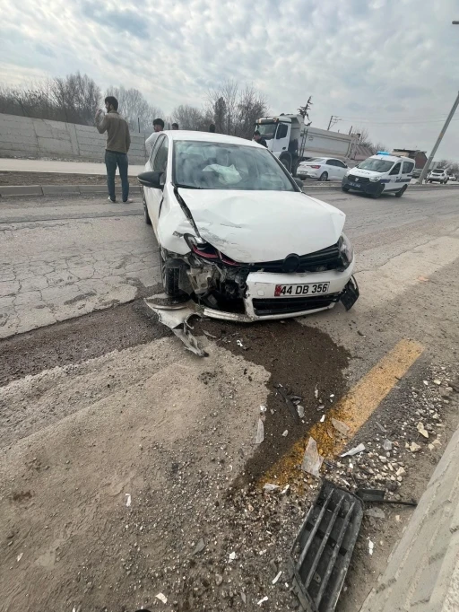 Elazığ’da trafik kazası: 2 yaralı
