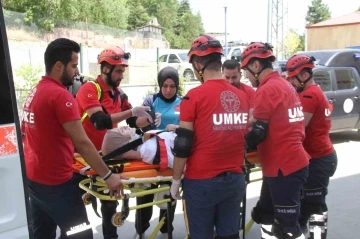 Elazığ’da yangın tatbikatı gerçeğini aratmadı
