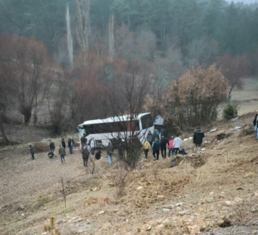 Emet’te işçi servisi yoldan çıktı: 9 yaralı
