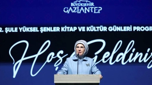 Emine Erdoğan: 28 Şubat'ta demokrasi ağır darbe aldı