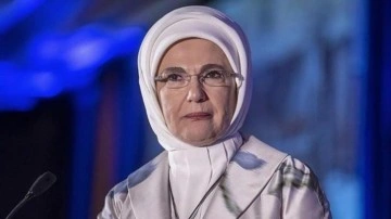 Emine Erdoğan'dan Regaip Kandili paylaşımı