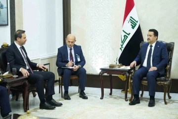 Enerji ve Tabii Kaynaklar Bakanı Bayraktar, Irak Başbakanı Sudani ile görüştü
