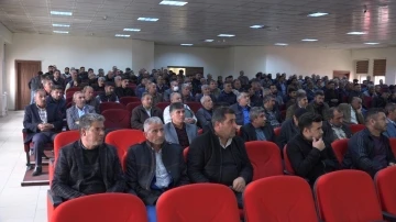 Erciş’teki servis şoförleriyle toplantı yapıldı
