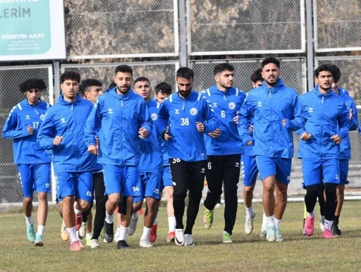 Erciyes 38 FK’da ayrılık var
