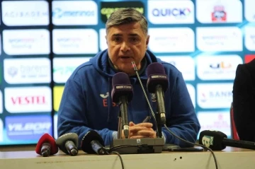 Erdinç Sözer: &quot;Basit uzun bir topla gol yedik ve 3 puanı bıraktık&quot;
