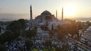 Erdoğan'dan Ayasofya Camii paylaşımı