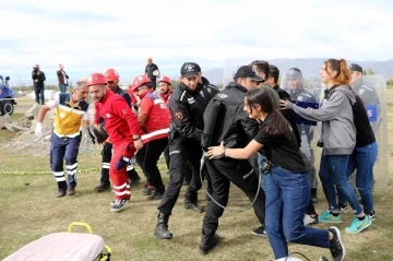 Erzincan’da TAMP çerçevesinde deprem tatbikatı gerçekleştirildi
