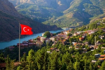 Erzincan’ın en güzel ilçesi Kemaliye oldu
