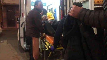 Erzurum’da kafede bıçaklı kavga: 2 yaralı
