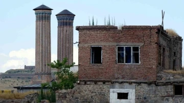 Erzurum’da kaybolan baca ve dam üstü kültürü
