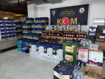 Eskişehir’de 4 ton 700 litre kaçak içki ele geçirildi
