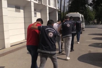 Eskişehir’de polis ekipleri düzensiz göçmenlere yönelik uygulama yaptı
