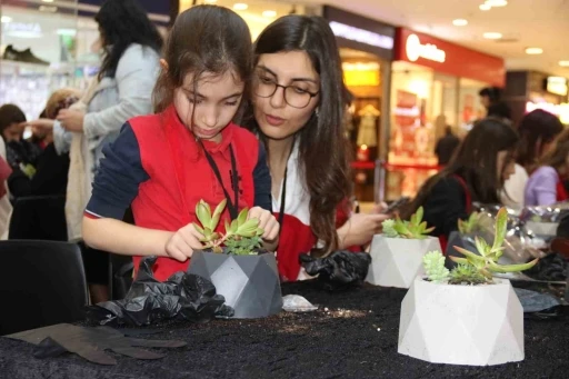 Espark Alışveriş Merkezi’nde &quot;Sukulent Çiçek Etkinliği&quot;
