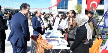 ETÜ’de festival tadında etkinlik
