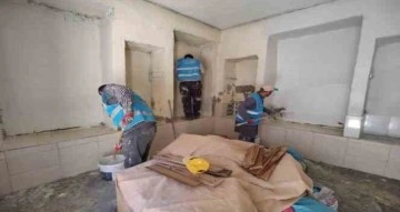Eyyübiye’de selden etkilenen tüm evler boyanıyor