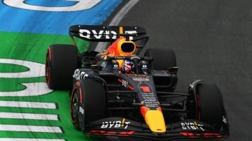 F1 Hollanda Grand Prix'sini Red Bull pilotu Max Verstappen kazandı