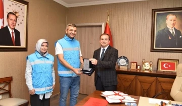 Fedakar sağlıkçılar plaketle ödüllendirildi
