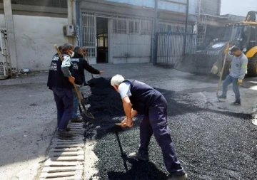 Fen işleri ekipleri, Akdeniz’in çehresini değiştiriyor