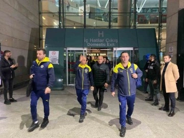 Fenerbahçe Ankara'da! Takım Hayranları Coşkuyla Karşıladı
