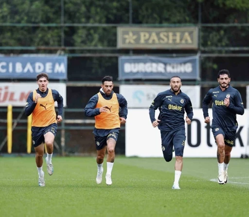 Fenerbahçe, Twente maçı hazırlıklarına başladı
