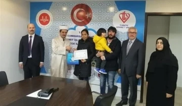 Filipinler vatandaşı &quot;Aleyna&quot; ismini alarak Müslüman oldu
