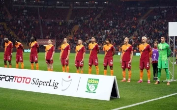 Galatasaray’da 3 değişiklik
