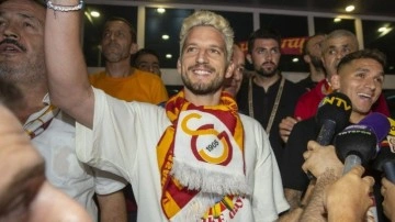 Galatasaray dünyaca ünlü yıldız Dries Mertens transferini KAP'a bildirdi