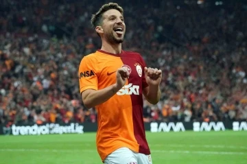 Galatasaray, Mertens’in sözleşmesini uzattı
